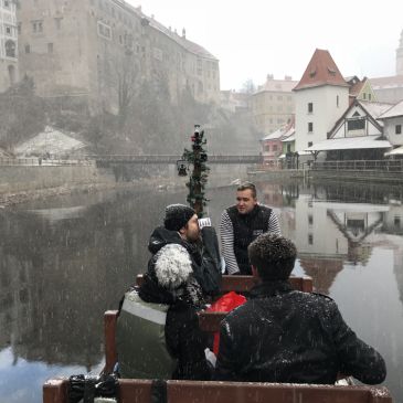Kliknutím zvětšíte